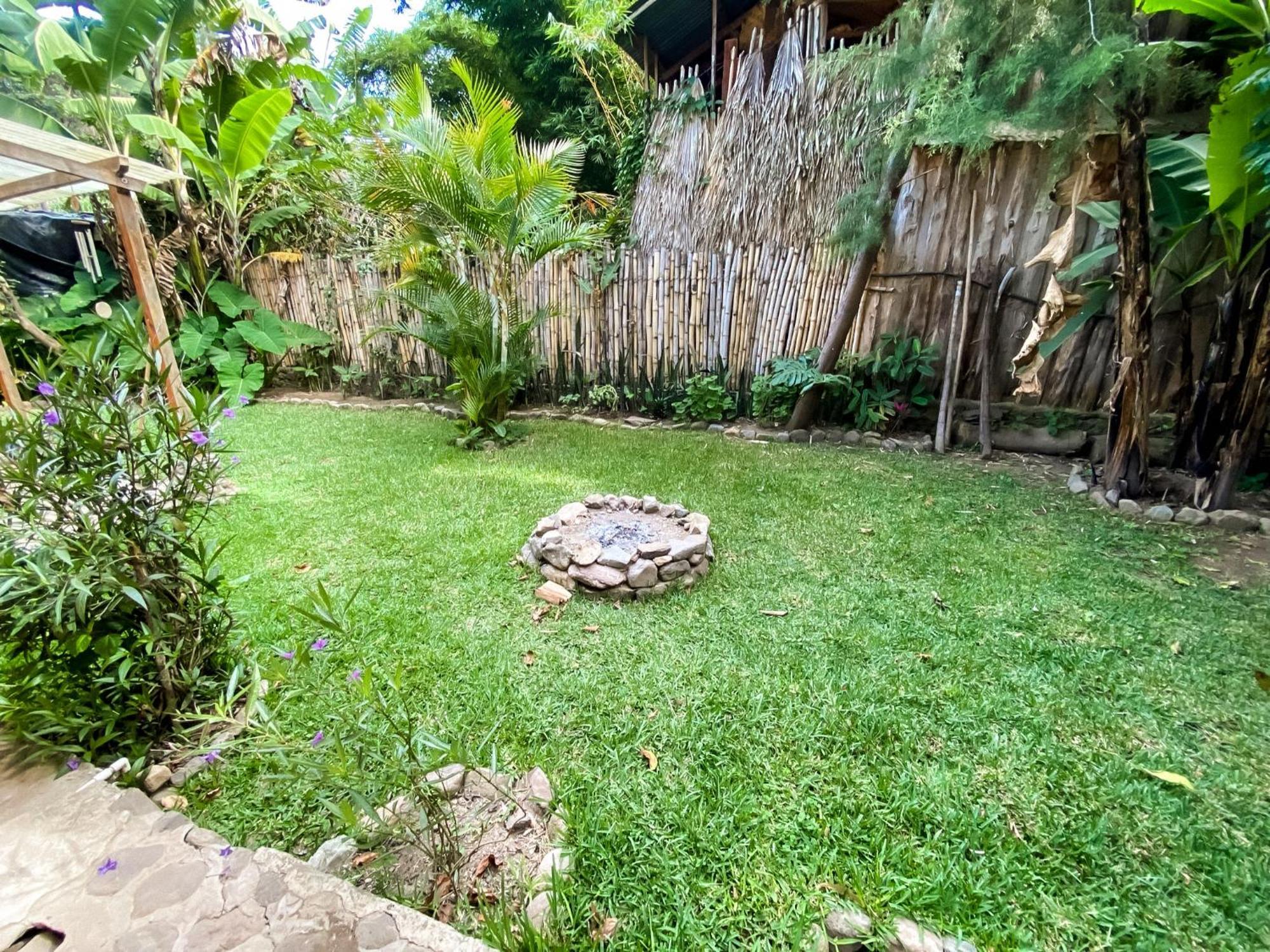 Unicorn Reborn - Peaceful Rentals San Marcos La Laguna Extérieur photo